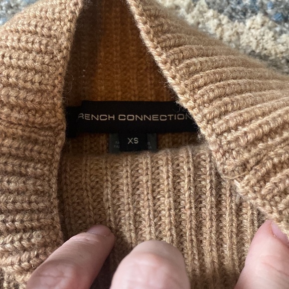 French Connection Sweater - Picture 4 of 5